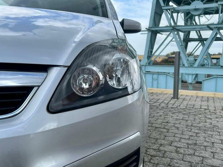 Vauxhall Zafira 1.8 16V Club Easytronic Euro 4 Silver #5