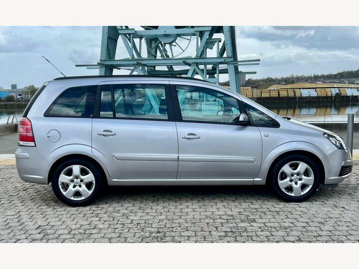 Vauxhall Zafira 1.8 16V Club Easytronic Euro 4 Silver #3