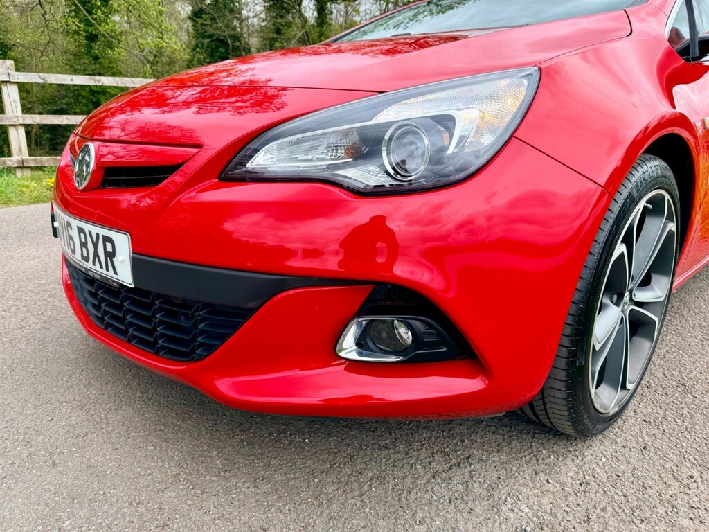 Vauxhall Astra GTC 1.6I Turbo Limited Edition Euro 6 Ss Red #6