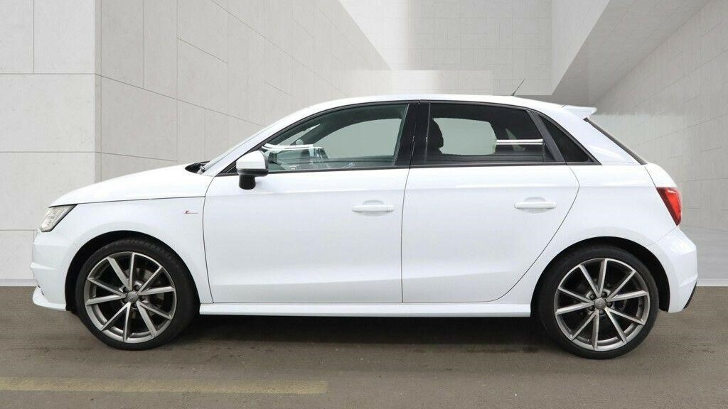 Audi A1 1.4 Tfsi Cod Black Edition Sportback Euro 6 Ss GM17DAA White #6