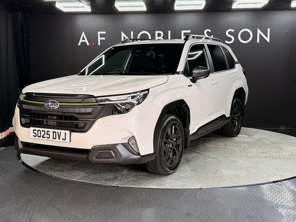 Subaru Forester I E-boxer Field U942 Ulez White