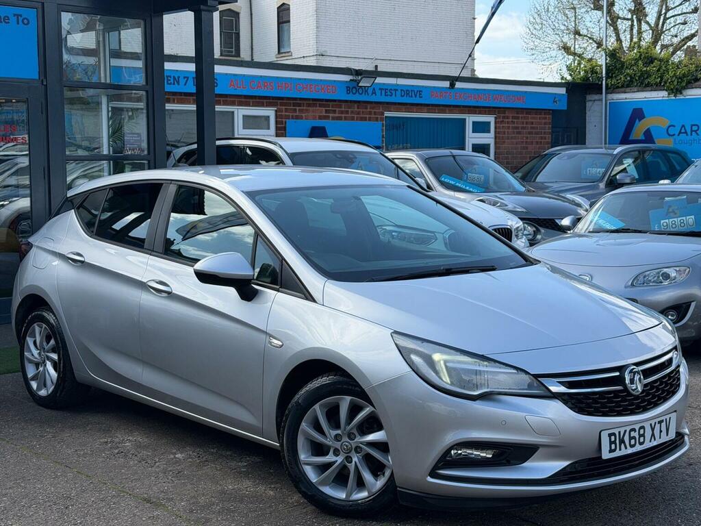 Vauxhall Astra Hatchback 1.6 Cdti Ecotec Blueinjection Tech Line Silver