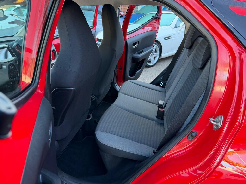 Toyota Aygo Hatchback 1.0 Vvt-i X-play X-shift Euro 6 201 NU69OHK Red #5