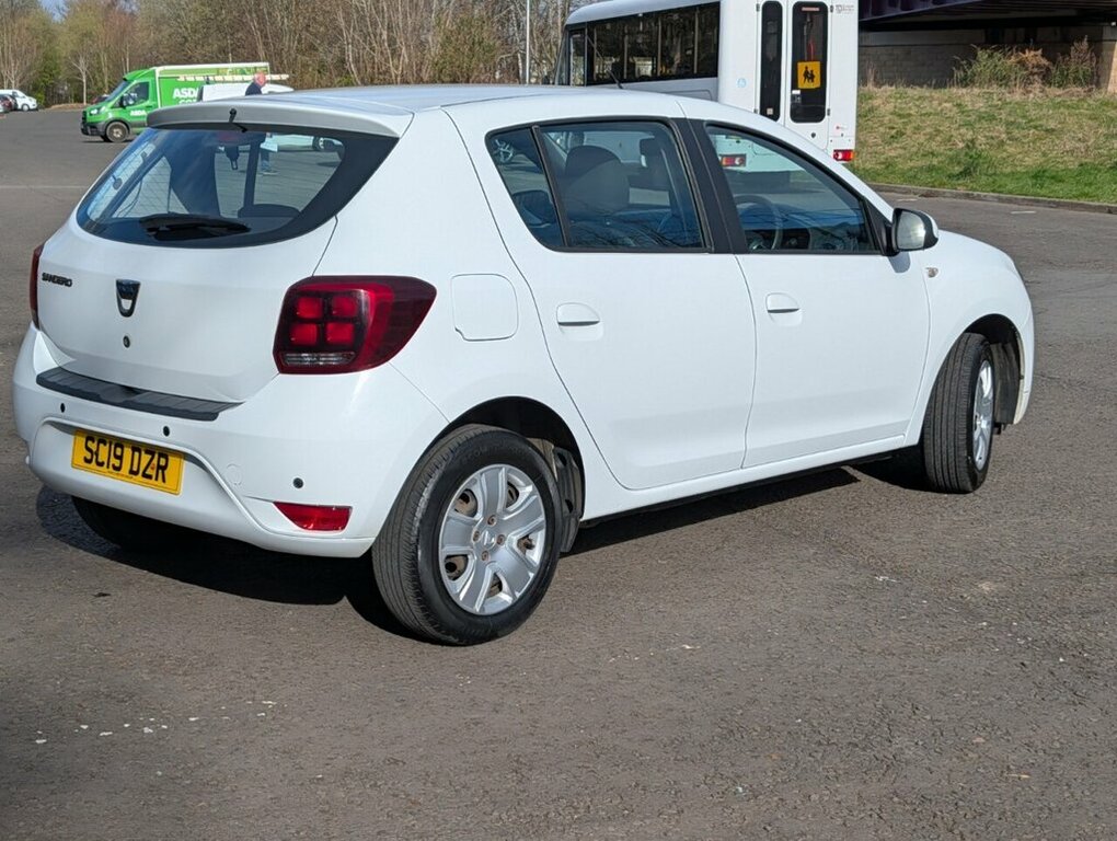 Dacia Sandero 0.9L Comfort SC19DZR White #6