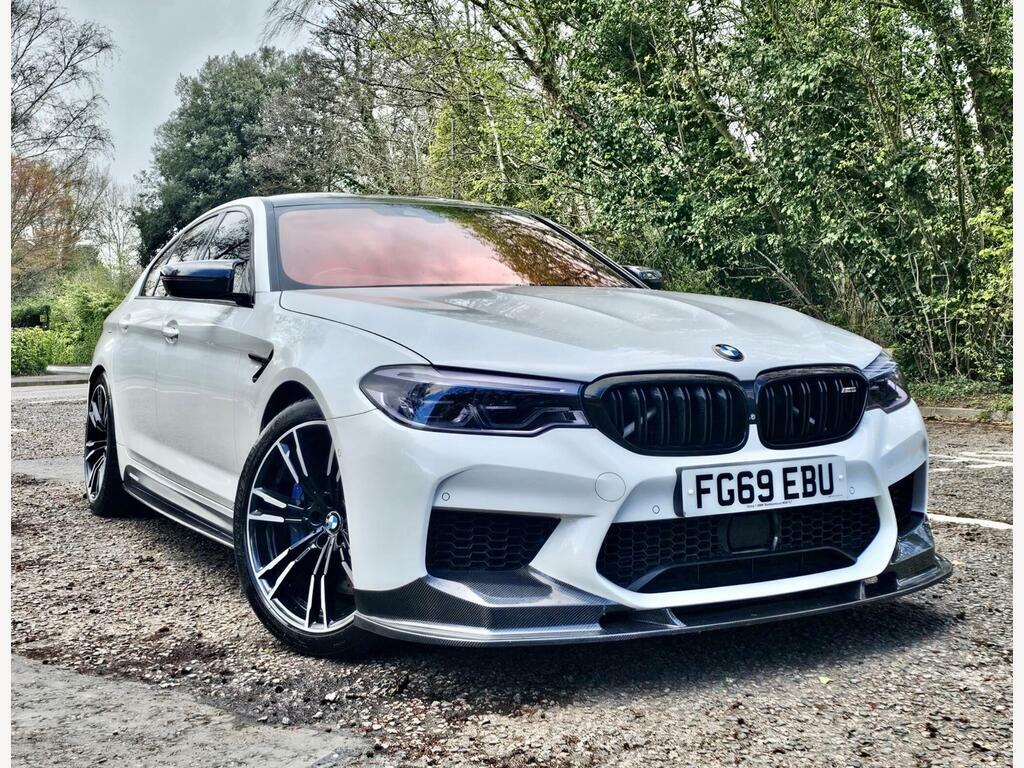 BMW M5 4.4 V8 Steptronic Xdrive Euro 6 S S White