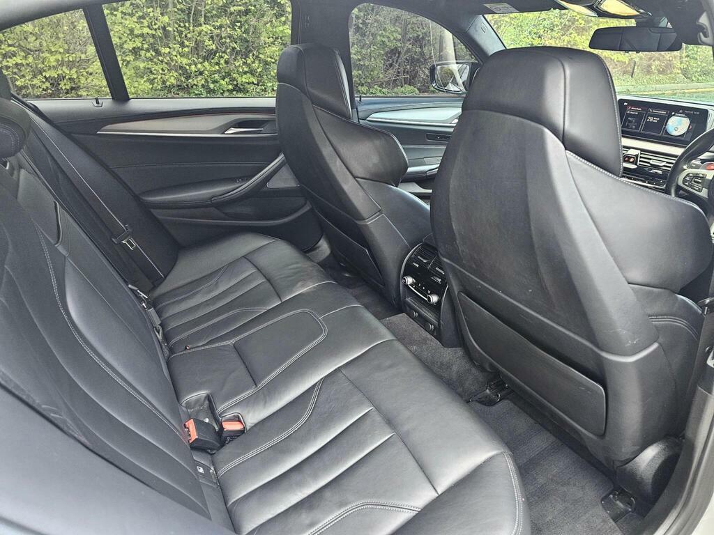 BMW M5 4.4 V8 Steptronic Xdrive Euro 6 S S FG69EBU White #6