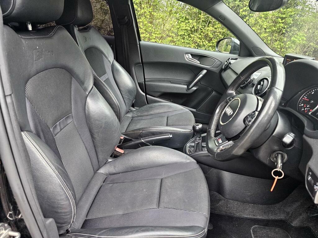 Audi A1 1.6 Tdi S Line Sportback Euro 5 S S BF13KTK Black #4
