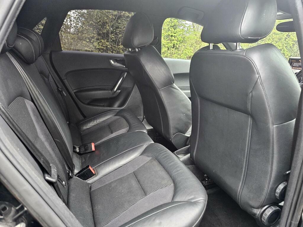 Audi A1 1.6 Tdi S Line Sportback Euro 5 S S BF13KTK Black #6