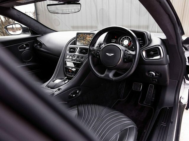 Aston Martin DB11 V8 Euro 6 White #5