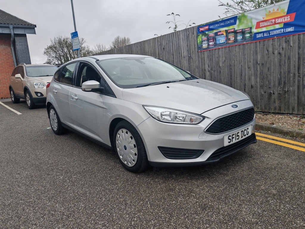 Ford Focus 1.5 Style Econetic Tdci SF15DCG Silver #2
