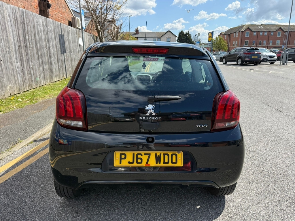 Peugeot 108 1.0 Active PJ67WDO Black #6