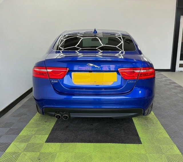 Jaguar XE 2.0D R-sport Saloon NU17TGY Blue #4