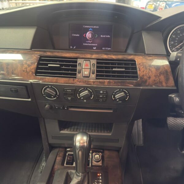 BMW 5 Series #5