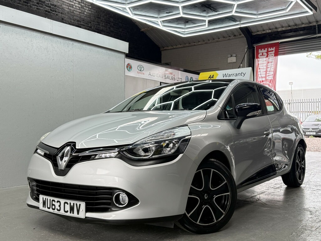Renault Clio Hatchback 0.9 Tce Dynamique Medianav Apply For Fi Silver