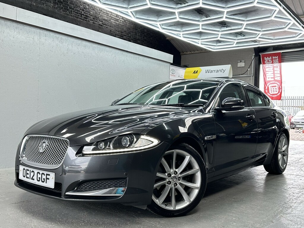 Jaguar XF Saloon 3.0 D V6 Premium Luxury Apply For Finance Grey