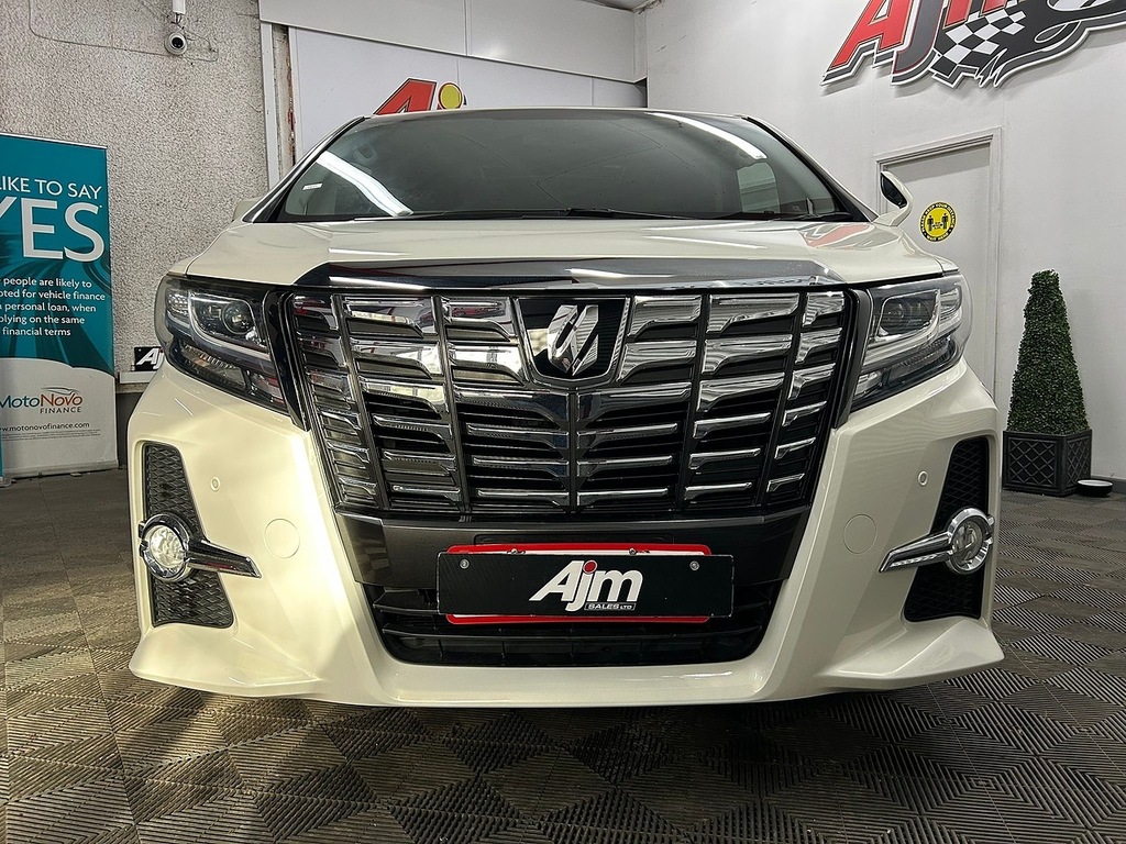 Toyota Alphard 2.5 A Package U834 White #3