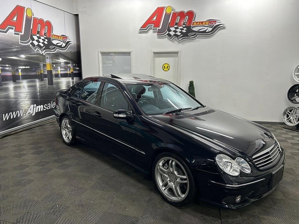 Mercedes-Benz C Class Amg U881 Black