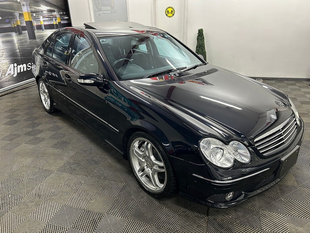 Mercedes-Benz C Class Amg U881 Black #2