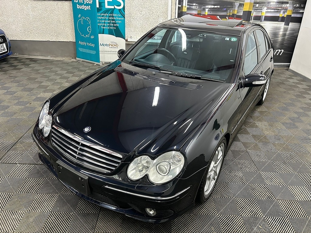 Mercedes-Benz C Class Amg U881 Black #5