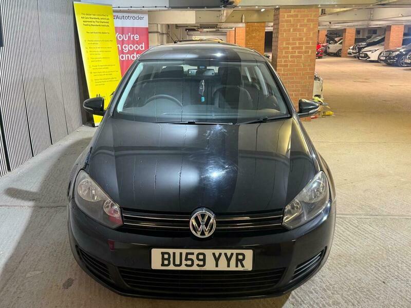 Volkswagen Golf 1.6 Tdi Bluemotion Tech Black #2