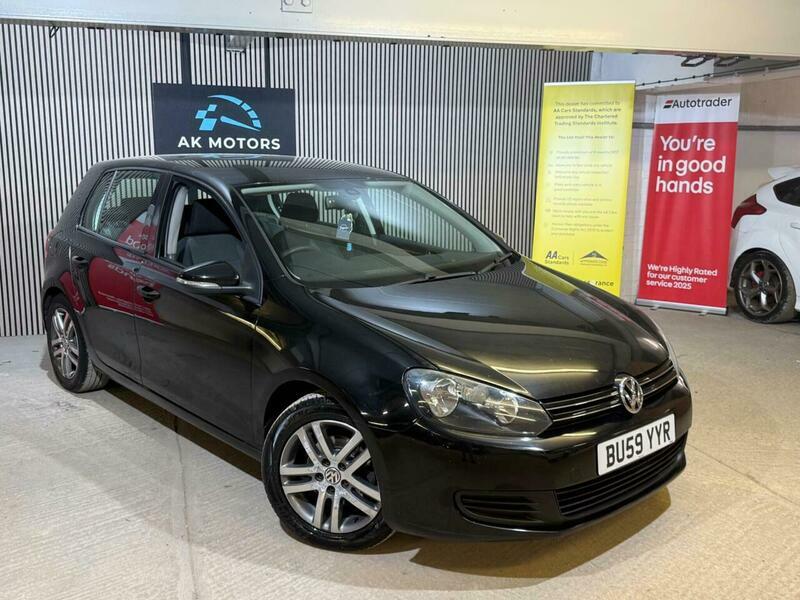 Volkswagen Golf 1.6 Tdi Bluemotion Tech Black #5