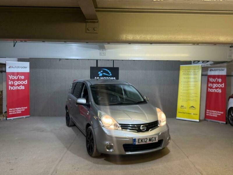 Nissan Note 1.6 16V N-tec Silver