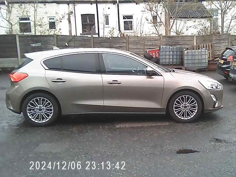 Ford Focus Titanium X WJ19OJO Silver #3