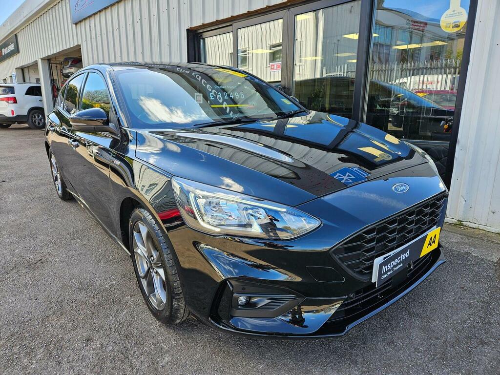 Ford Focus Hatchback 1.0T Ecoboost St-line Edition Euro 6 S Black