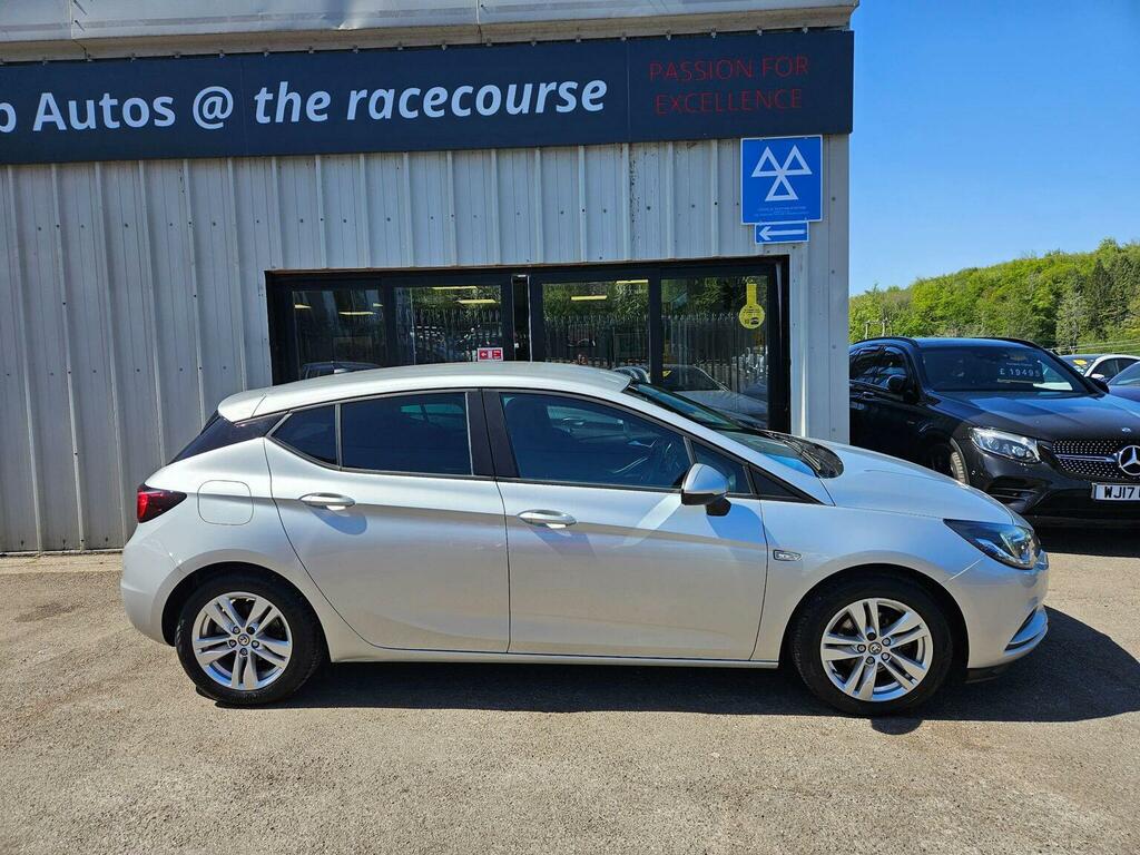 Vauxhall Astra Hatchback 1.6 Cdti Ecotec Blueinjection Tech Line BT18XEM Silver #4