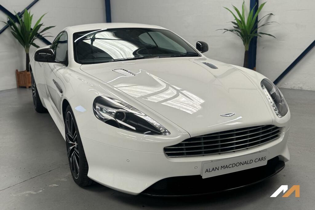 Aston Martin DB9 6.0 V12 Carbon Edition Coupe T-tronicii White #5