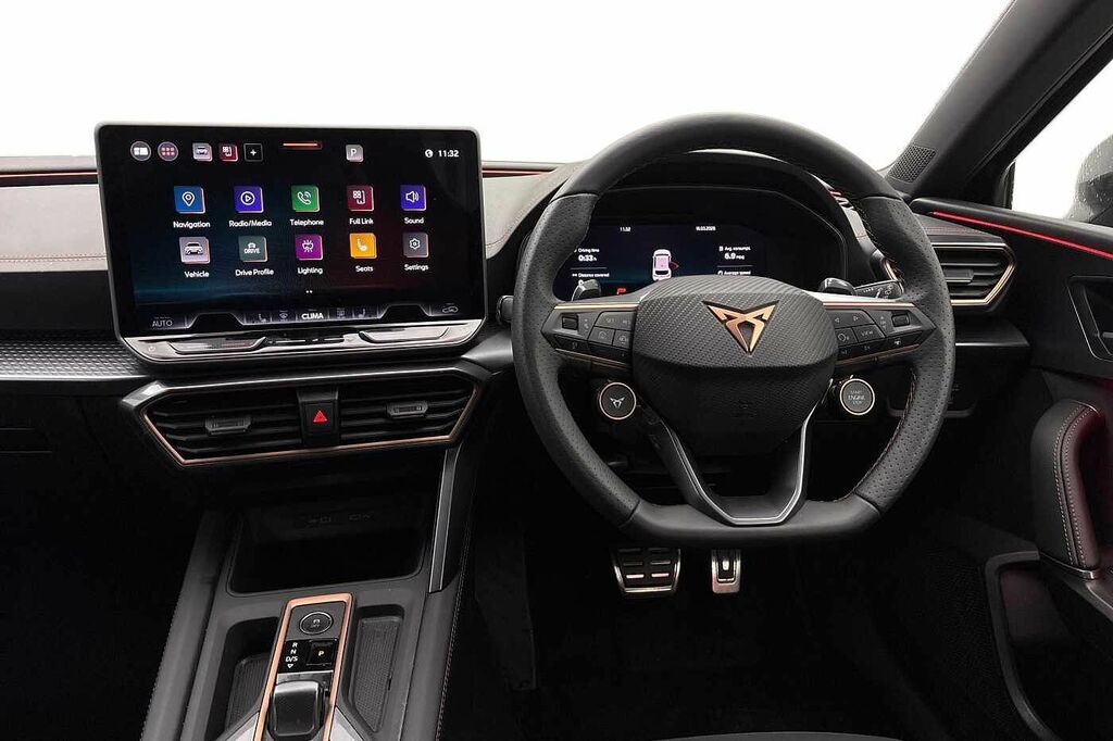 Cupra Leon 1.5 Etsi 150 V2 Dsg DH25HXC Black #2