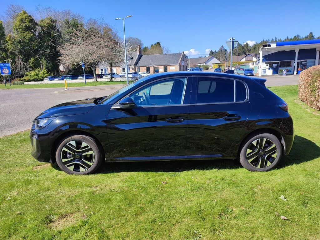 Peugeot 208 1.2 Puretech 100 Allure SY25KBF Black #3