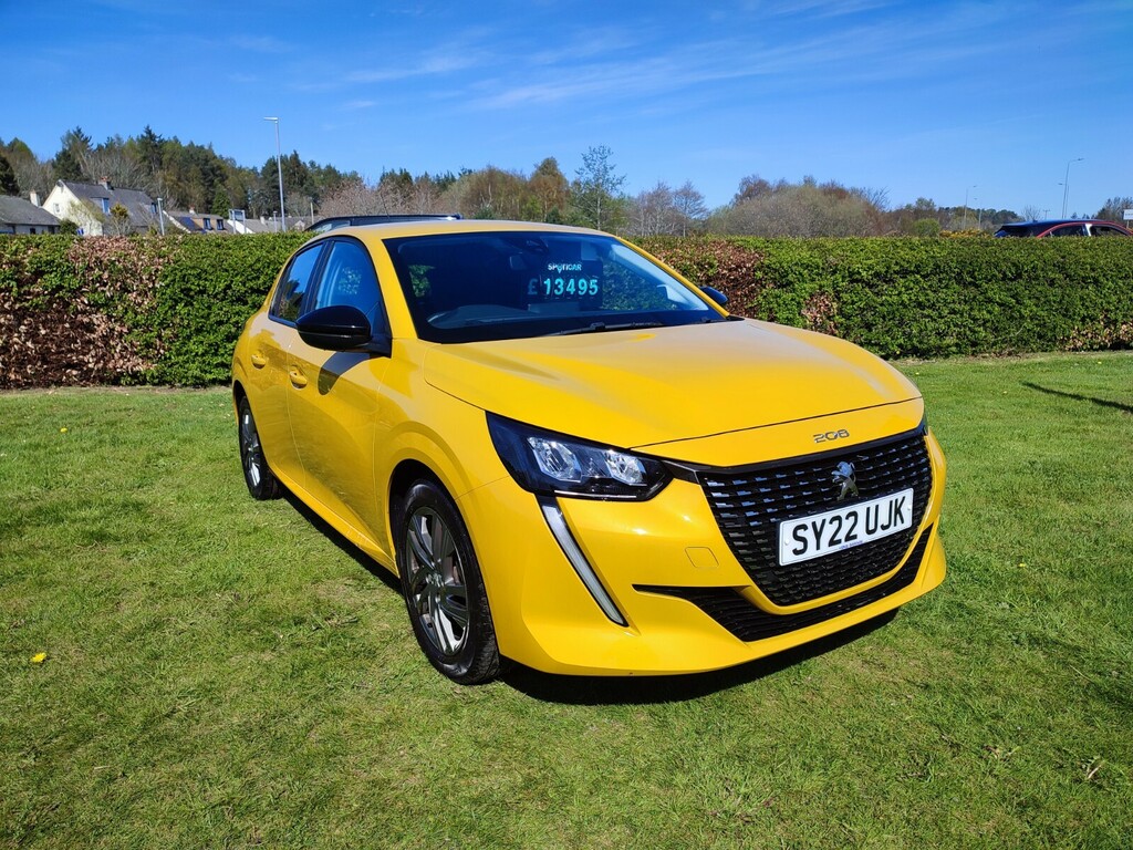 Peugeot 208 1.2 Puretech Active Premium Yellow