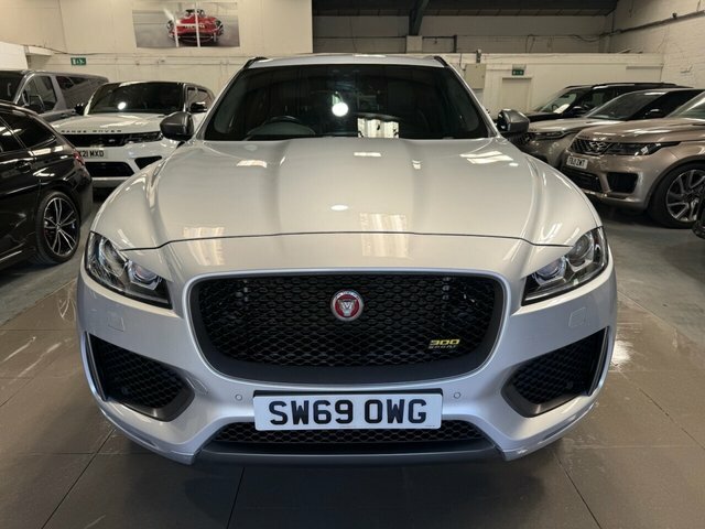Jaguar F-Pace 2019 3.0 D300 V6 300 Sport Suv Awd Silver #3
