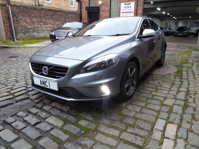 Volvo V40 2.0 D4 R-design Lux Grey #3