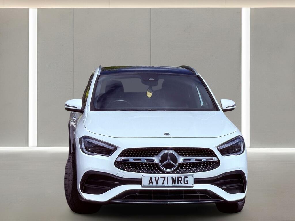 Mercedes-Benz GLA Class 2.0 Gla220d Amg Line Premium Plus 8G-dct 4Matic AV71WRG White #2