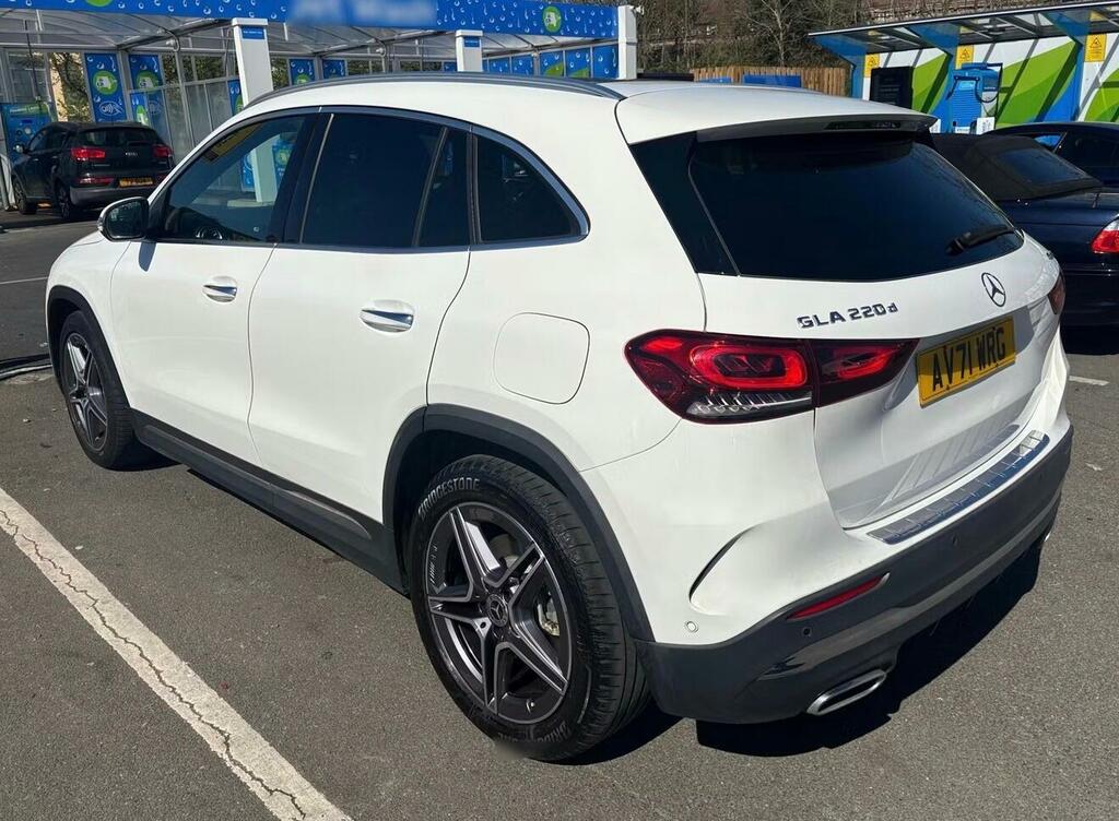 Mercedes-Benz GLA Class 2.0 Gla220d Amg Line Premium Plus 8G-dct 4Matic AV71WRG White #4