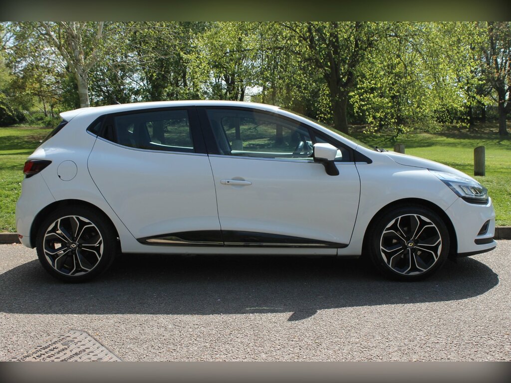 Renault Clio 0.9 Tce Dynamique S Nav Hatchback Manua DY18VUJ White #5