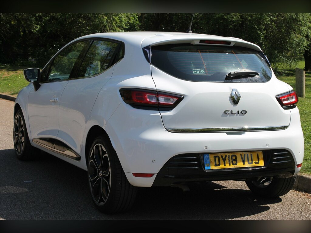 Renault Clio 0.9 Tce Dynamique S Nav Hatchback Manua DY18VUJ White #3