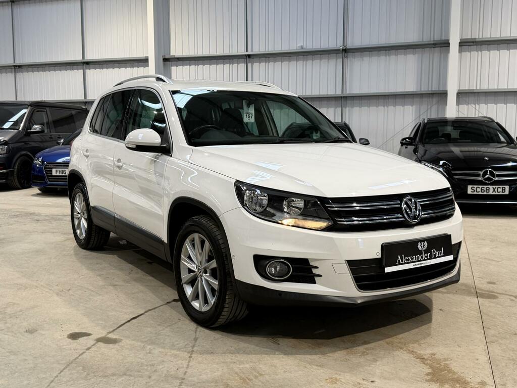 Volkswagen Tiguan 2.0 Tdi Bluemotion Tech Se Suv 2 White