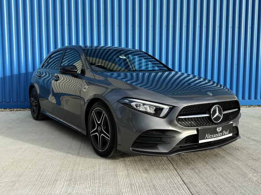 Mercedes-Benz A Class 2.0 A180d Amg Line Edition Executive Hatchback 5 Grey