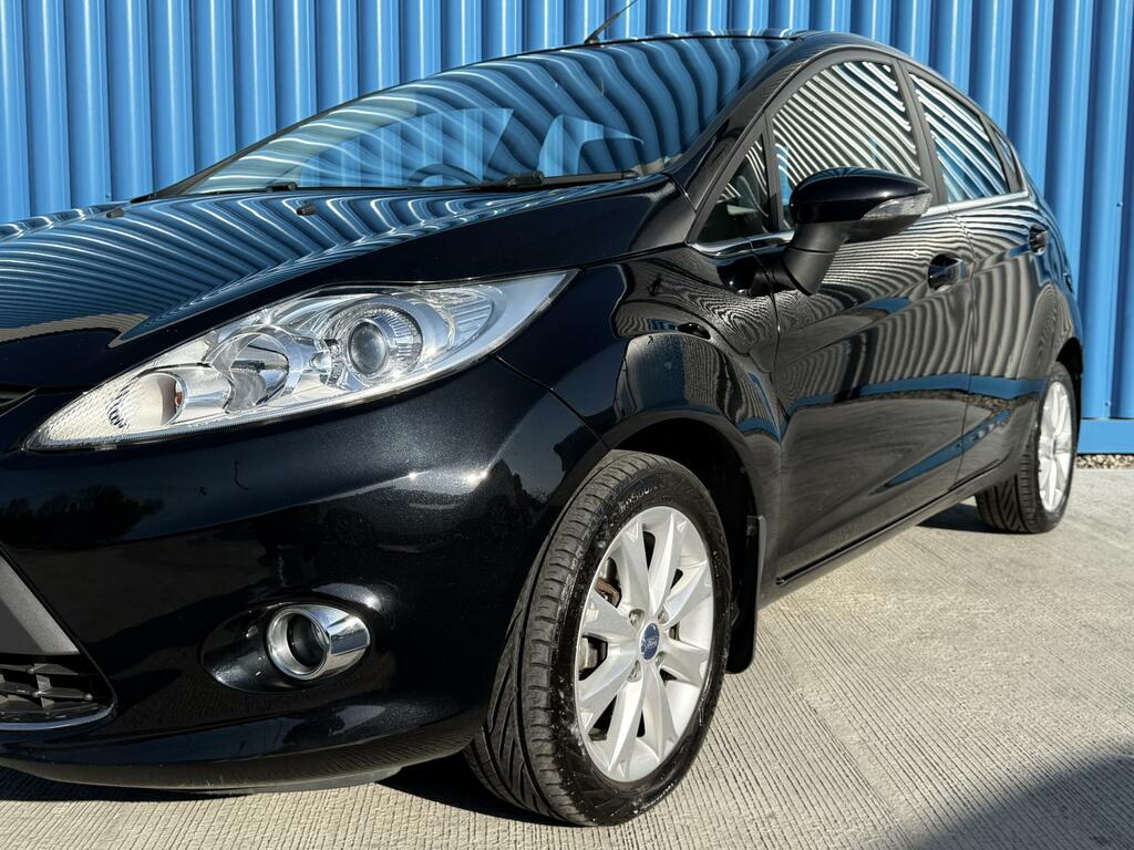 Ford Fiesta 1.4 Zetec Hatchback 133 Gkm, 9 YR10DDK Black #6