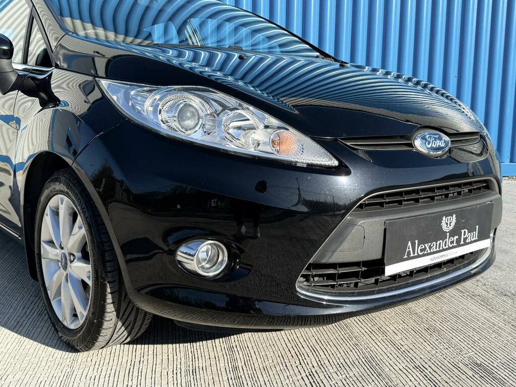 Ford Fiesta 1.4 Zetec Hatchback 133 Gkm, 9 YR10DDK Black #3