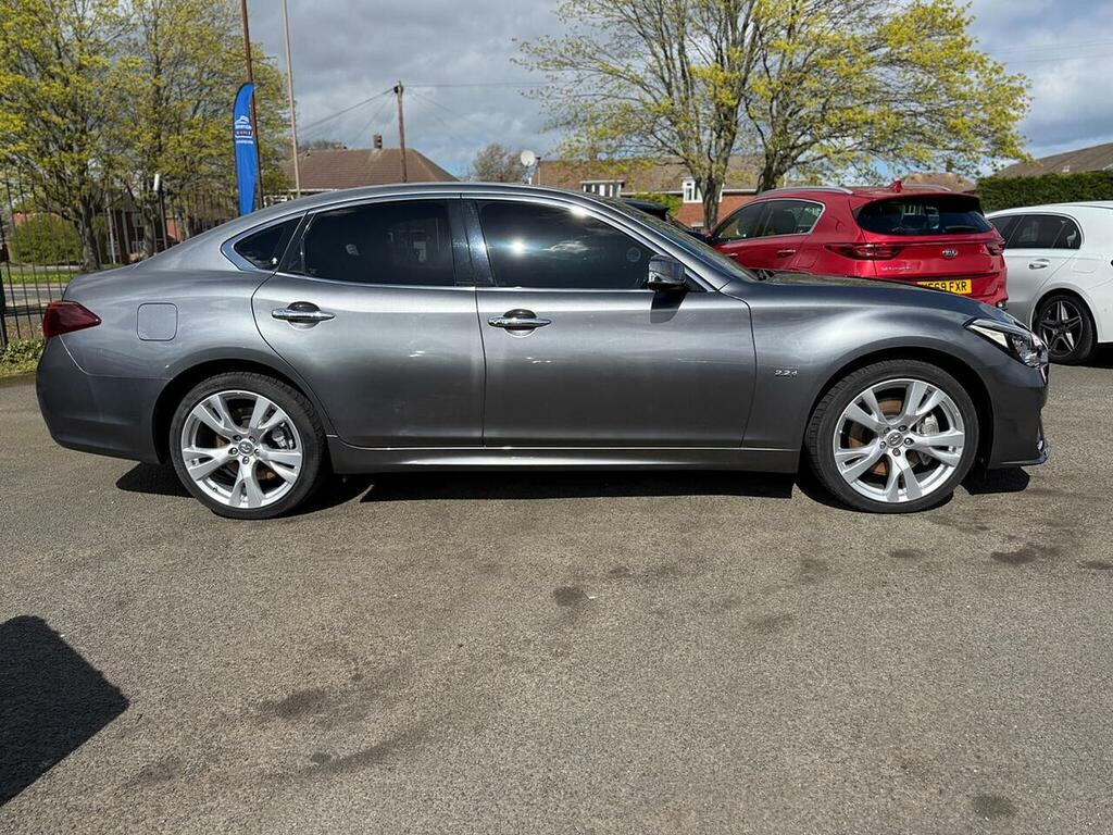 Infiniti Q70 Sport Tech D Grey #37