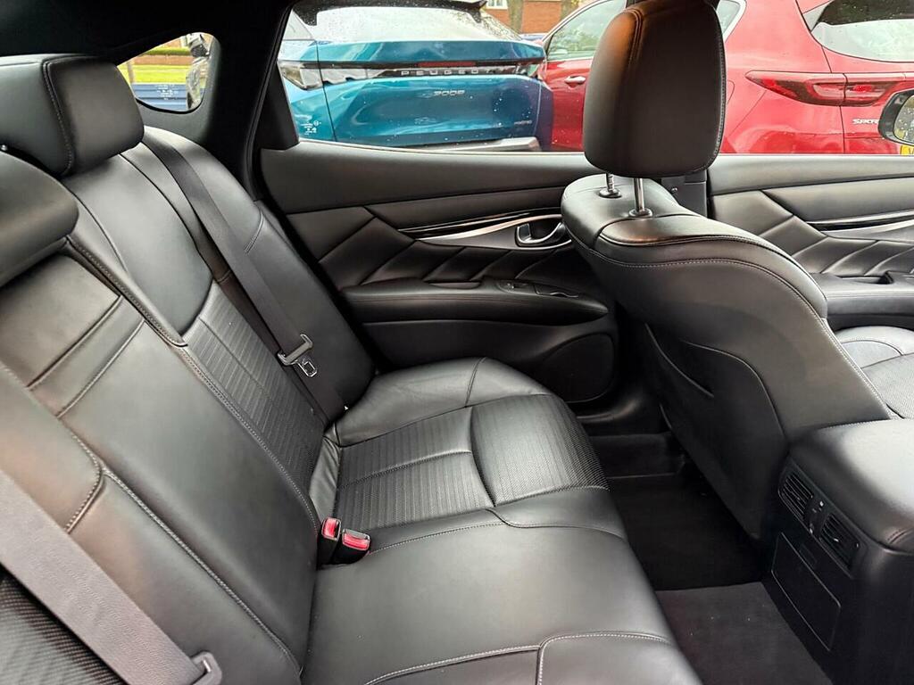 Infiniti Q70 Sport Tech D Grey #32