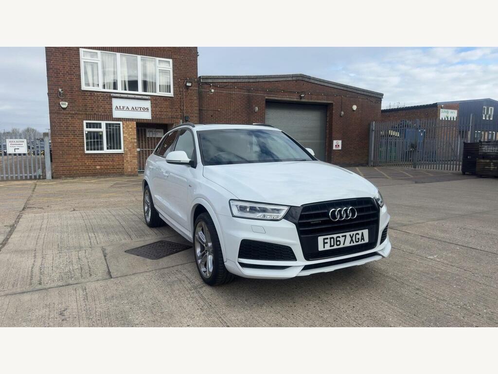 Audi Q3 Petrol FD67XGA #2