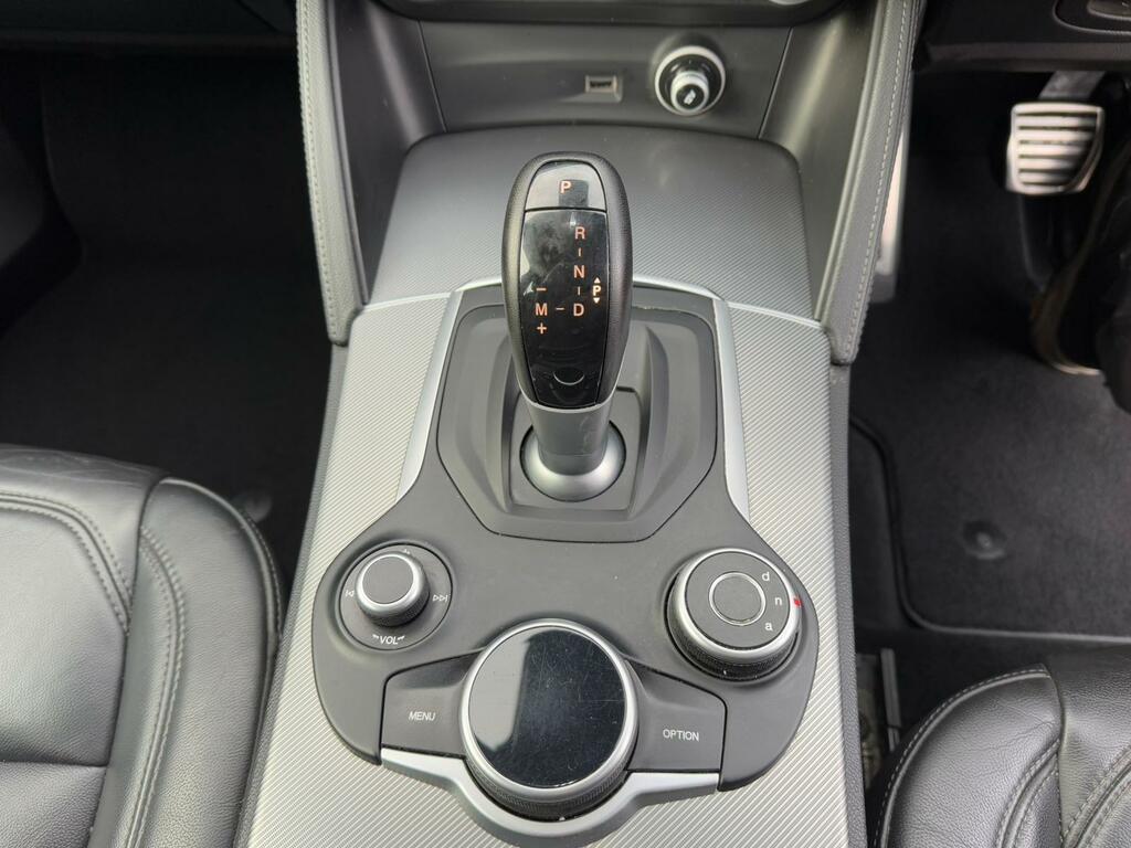 Alfa Romeo Stelvio 2.0T Speciale Q4 Awd Euro 6 Ss Grey #4