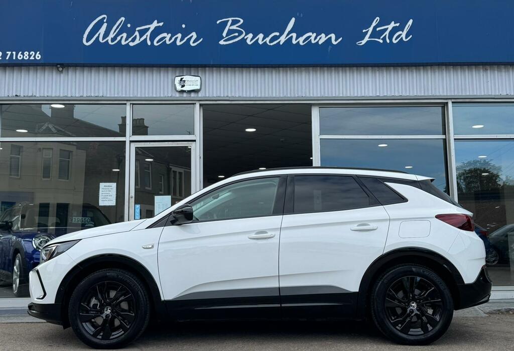 Vauxhall Grandland 1.6 14.2Kwh Gs Euro 6 Ss SA73JWV White #2