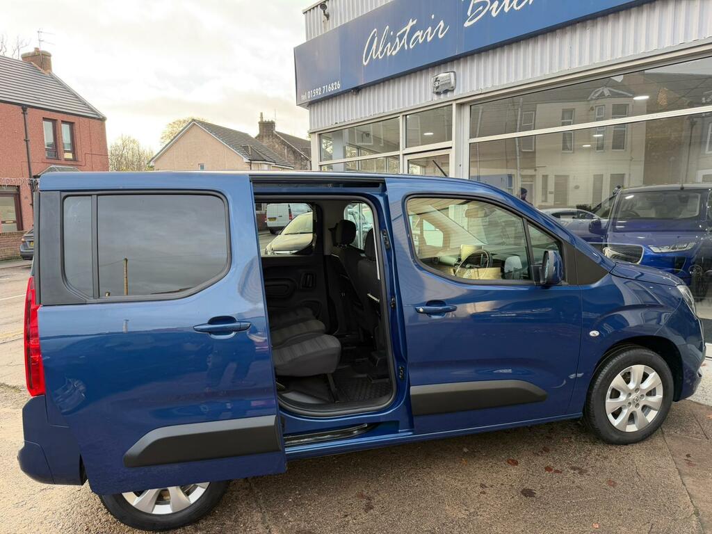 Vauxhall Combo Life 1.5 Turbo D Se Euro 6 Ss Blue #3