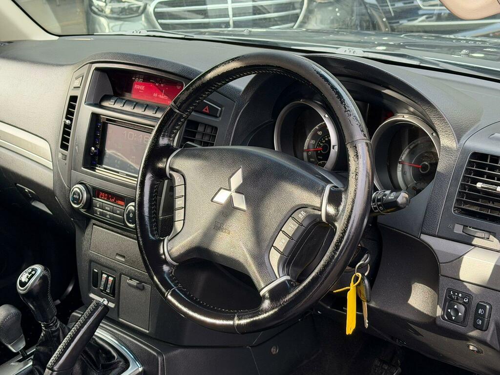 Mitsubishi Shogun 3.2 Di-dc Barbarian 4Wd Euro 5 Swb Grey #5